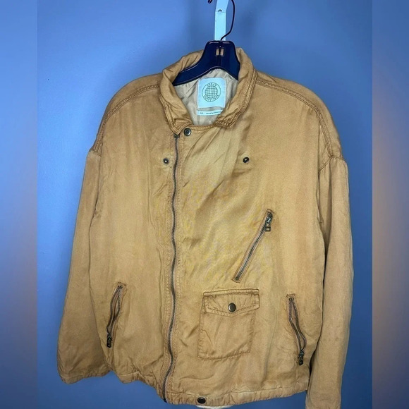 ❤️Urban Outfitters Full Zip Asymetrical Bomber Jacket Women's Size: Small - Picture 1 of 7